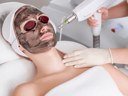 Hollywood Facial